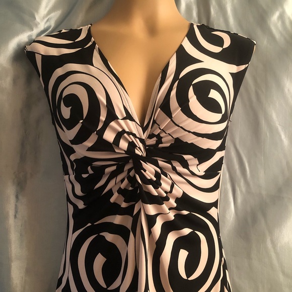 Classy abstract business casual dress, 4P - Picture 2 of 5